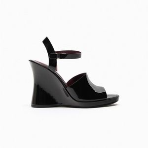 Zara wedge shoes